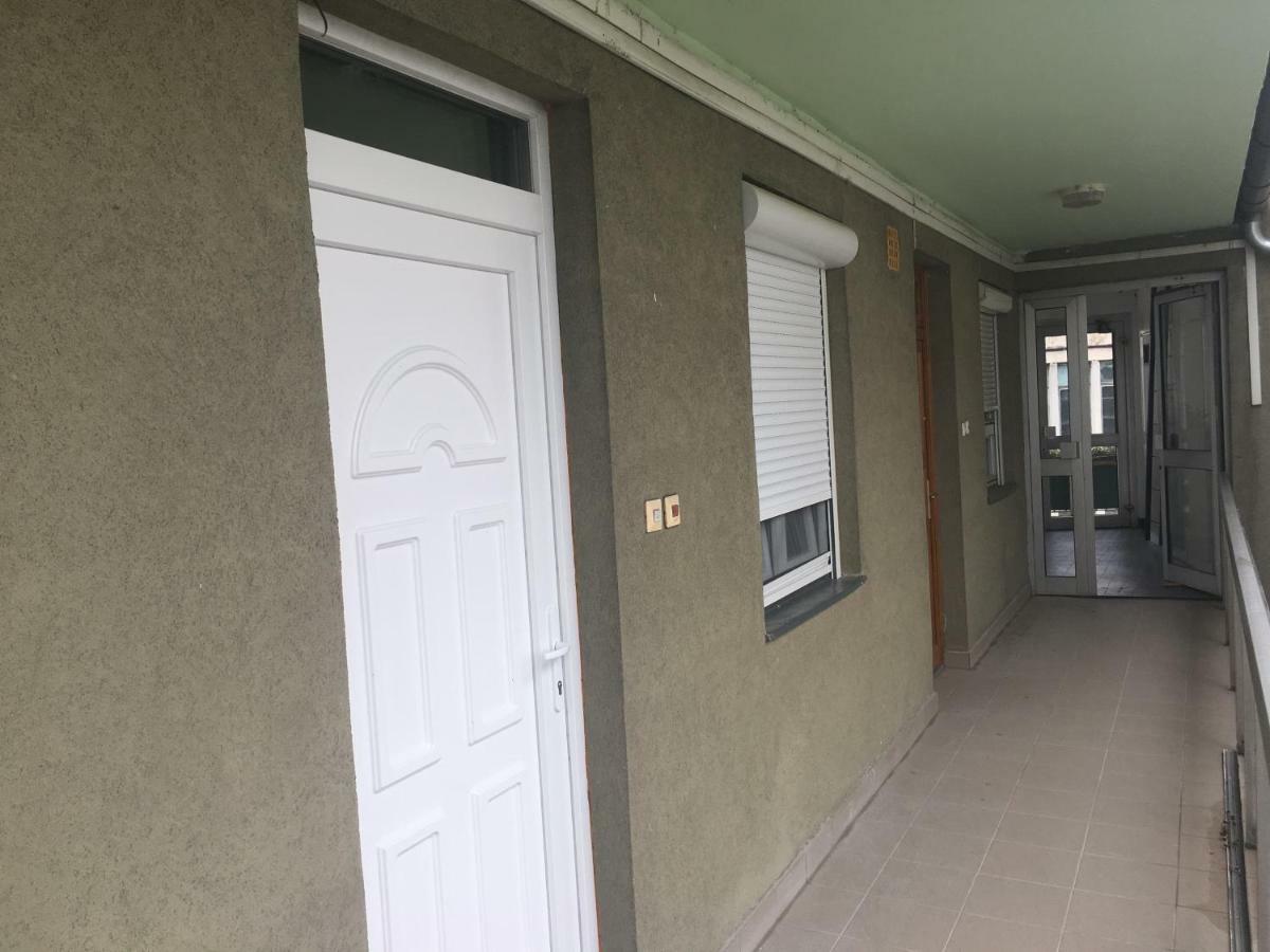 Szelestey Utcai Apartman Szombathely Exterior foto